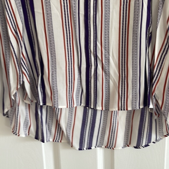 New Massimo Dutti blouse - Picture 3 of 5